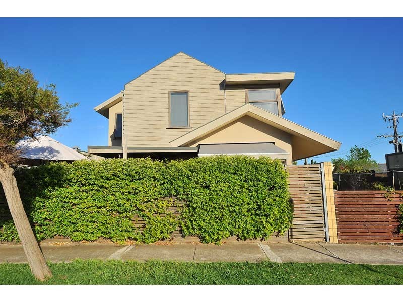 2 Stewart Street, Williamstown VIC 3016