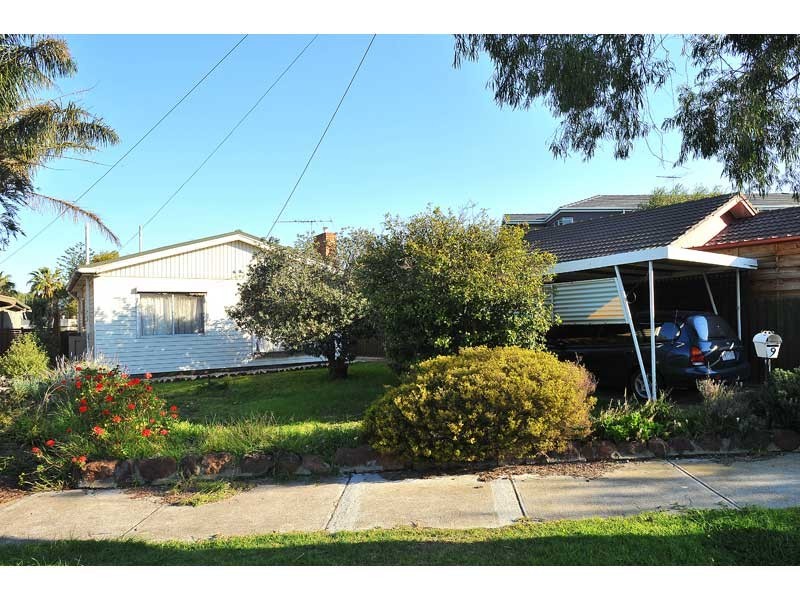 9 Holland Court, Newport VIC 3015