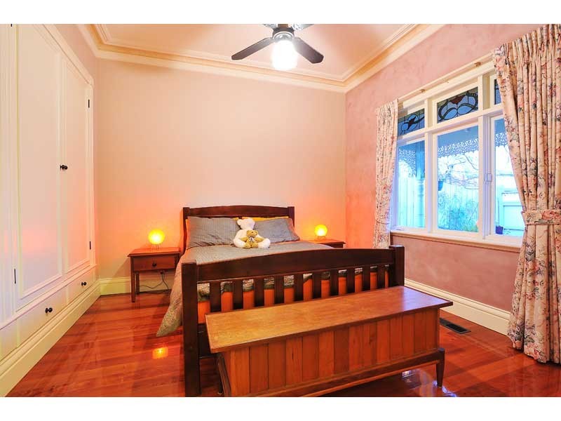 160 Williamstown Road, Kingsville VIC 3012