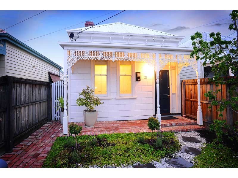 21 Tennyson Street, Seddon VIC 3011