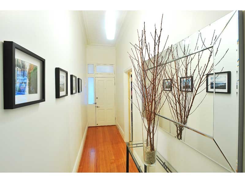 21 Tennyson Street, Seddon VIC 3011