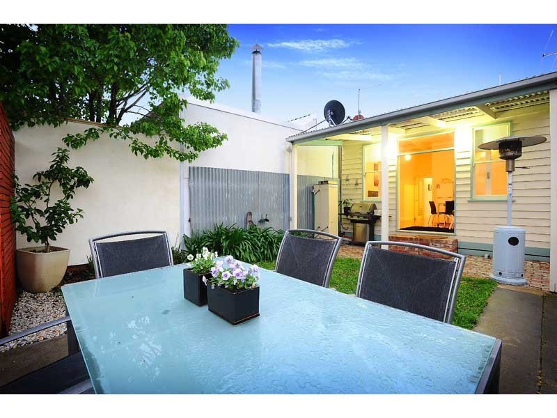 21 Tennyson Street, Seddon VIC 3011