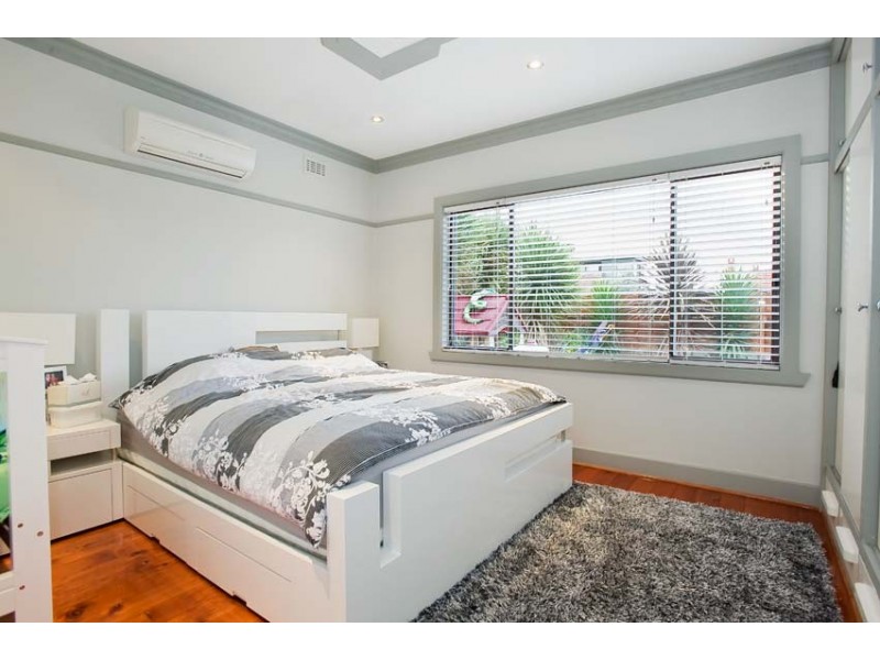 5 Hampton Parade, West Footscray VIC 3012