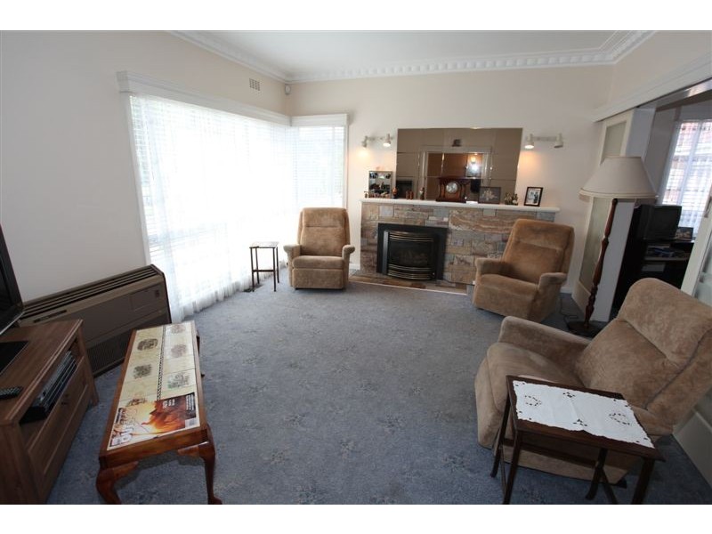 613 Geelong Road, Brooklyn VIC 3012