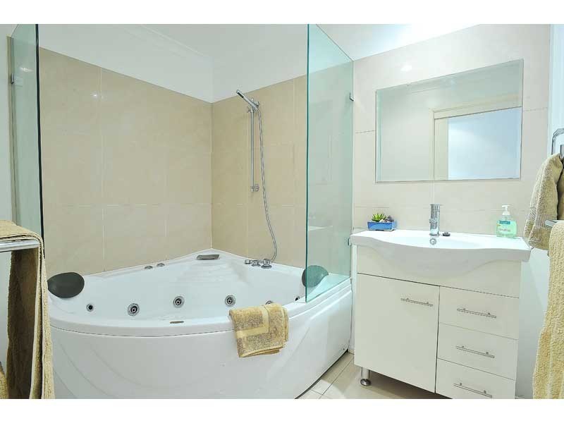 23 Neal Court, Altona North VIC 3025