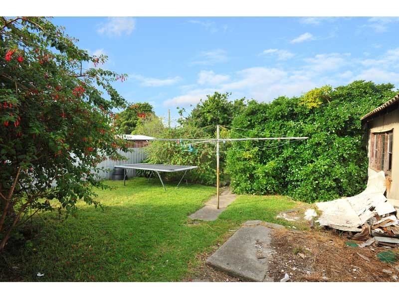 28 Alma Terrace, Newport VIC 3015