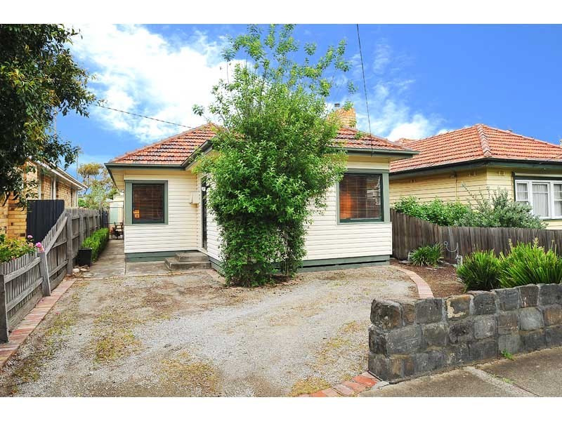 129 Blackshaws Road, Newport VIC 3015
