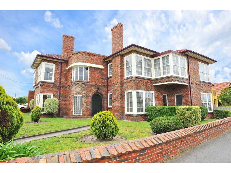 2/104 Esplanade, Williamstown VIC 3016