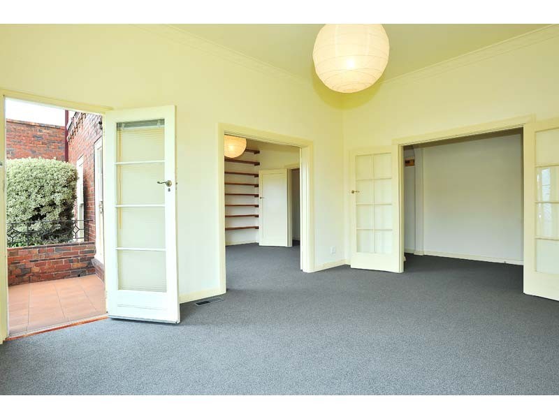 2/104 Esplanade, Williamstown VIC 3016