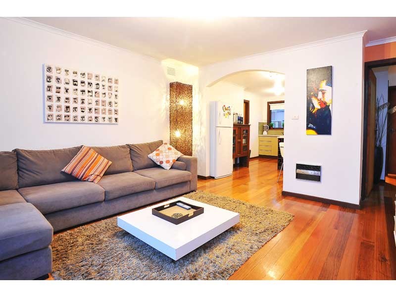 2/667 Barkly Street, West Footscray VIC 3012