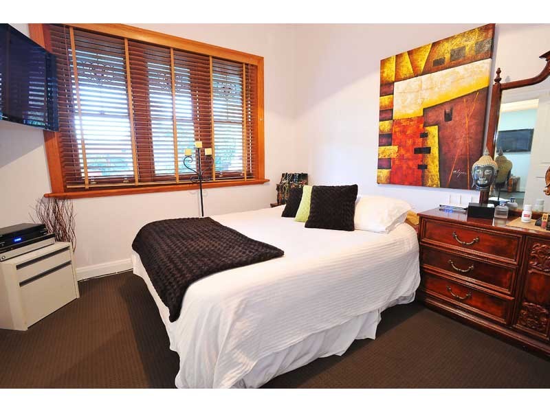 249 Geelong Road, Kingsville VIC 3012