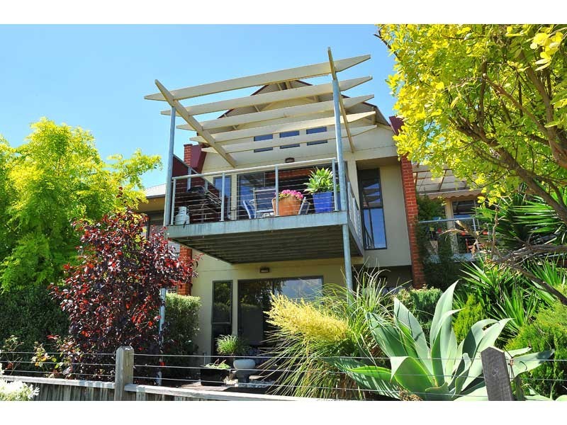 6 Williams Bay Grove, Williamstown VIC 3016