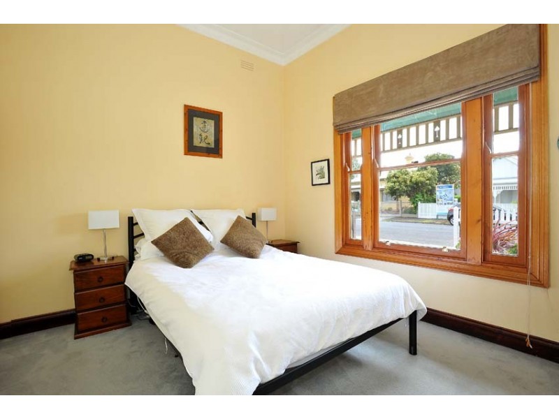 83 River Street, Newport VIC 3015