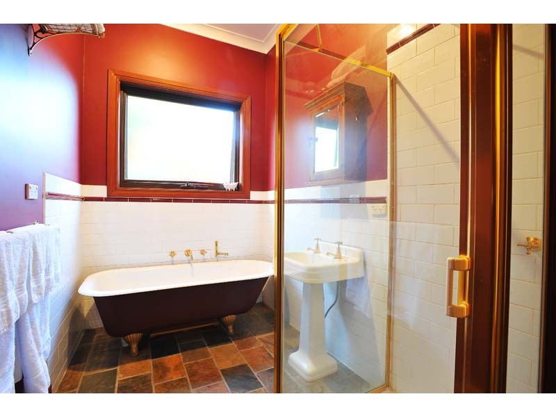 5 Robert Street, Spotswood VIC 3015