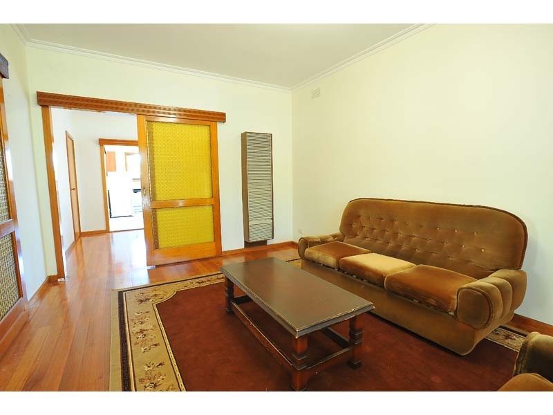 10 Reed Street, Spotswood VIC 3015