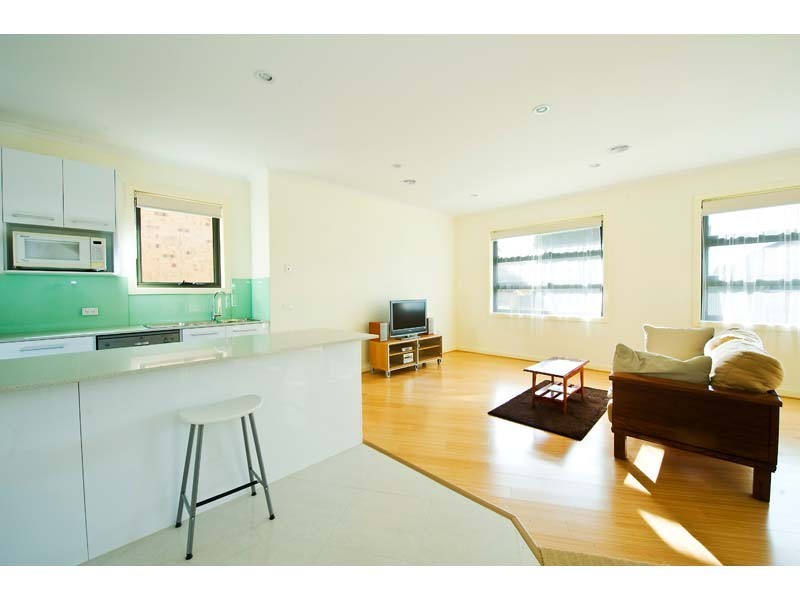 7 Salisbury Street, Newport VIC 3015