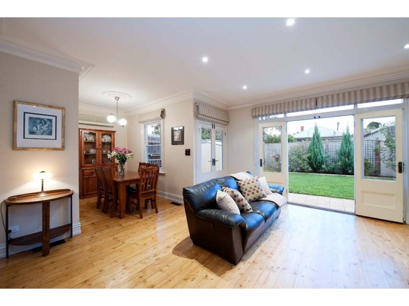 70 Chirnside Street, Kingsville VIC 3012