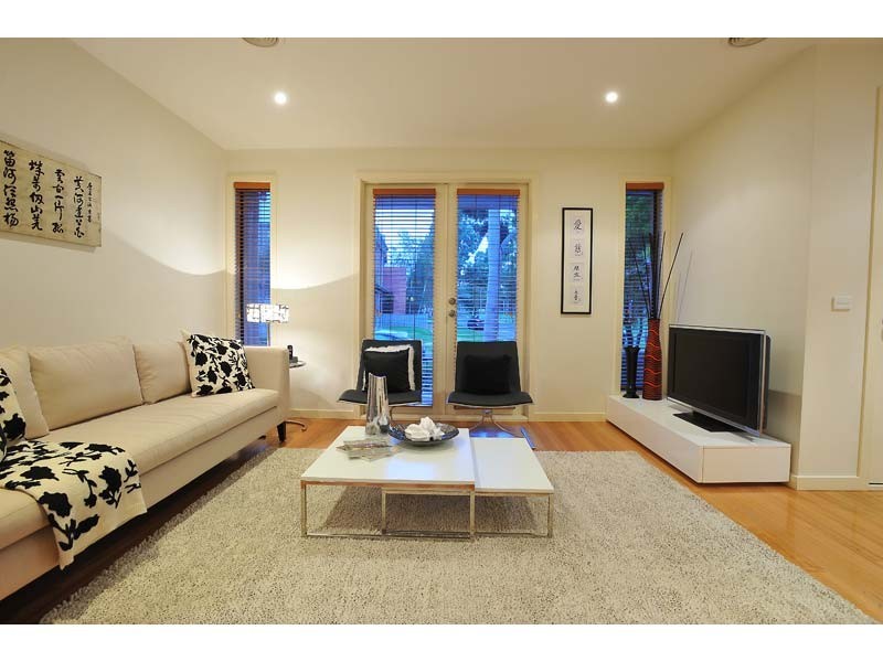 35 John Liston Drive, Newport VIC 3015