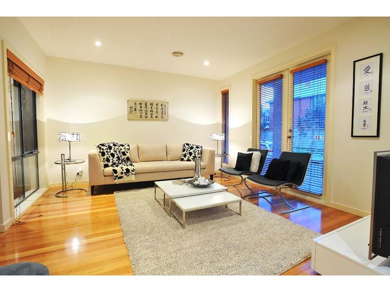 35 John Liston Drive, Newport VIC 3015