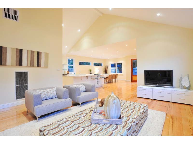 15 Charlotte Street, Yarraville VIC 3013