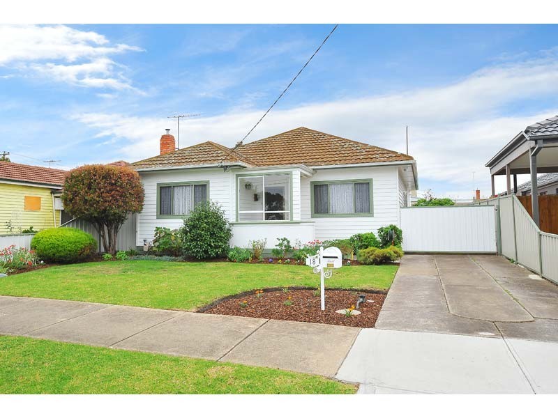 18 Indwe Street, West Footscray VIC 3012