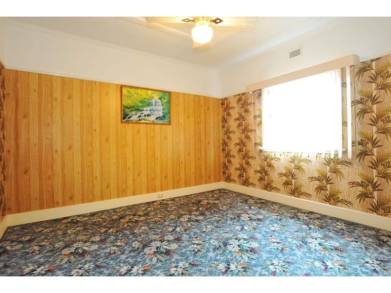 18 Indwe Street, West Footscray VIC 3012