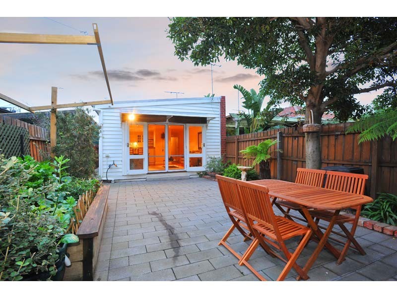 6 Berry Street, Yarraville VIC 3013