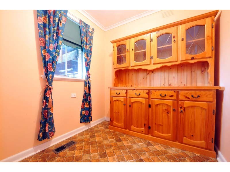 2/34 Cathcart Street, Maidstone VIC 3012