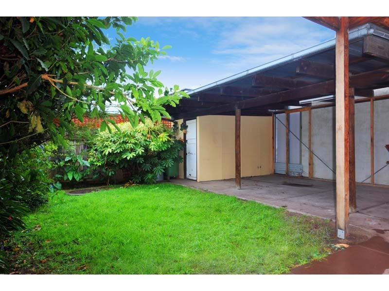 2/34 Cathcart Street, Maidstone VIC 3012