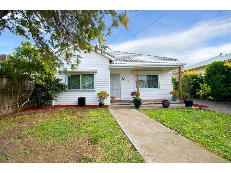 16 Watt Street, Spotswood VIC 3015