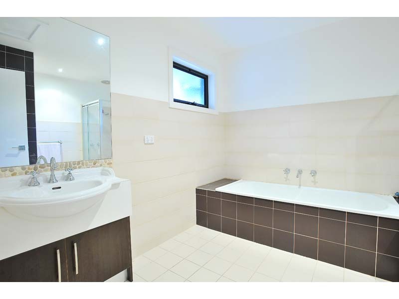 23 Hearn Street, Altona North VIC 3025