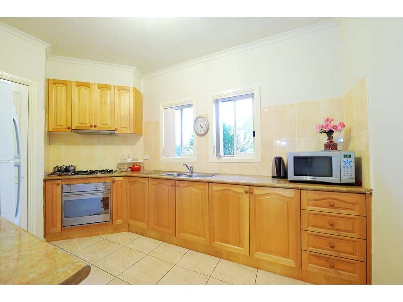 1 Spurling Street, Maidstone VIC 3012