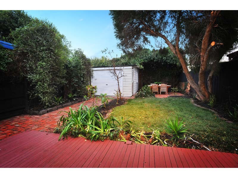 12 Webster Street, Seddon VIC 3011
