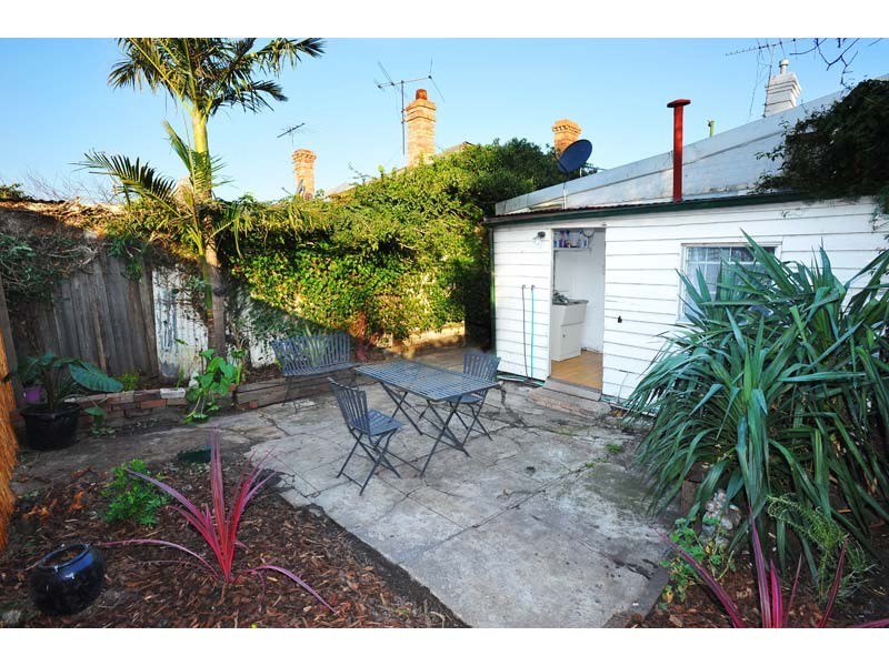 36 Austin Street, Seddon VIC 3011