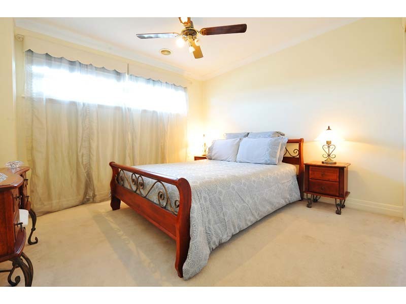 1 Bristow Street, Seddon VIC 3011