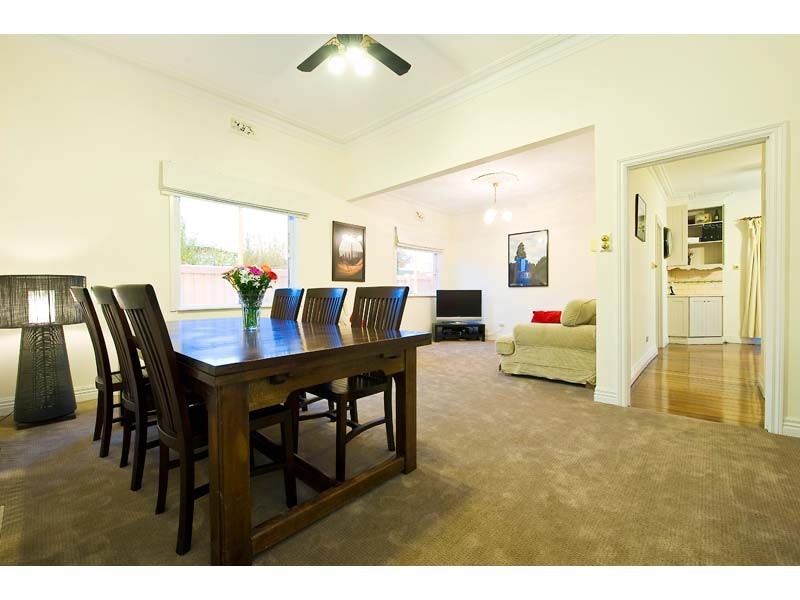 115 Queensville Street, Kingsville VIC 3012
