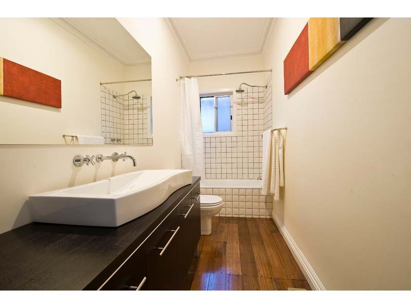 115 Queensville Street, Kingsville VIC 3012