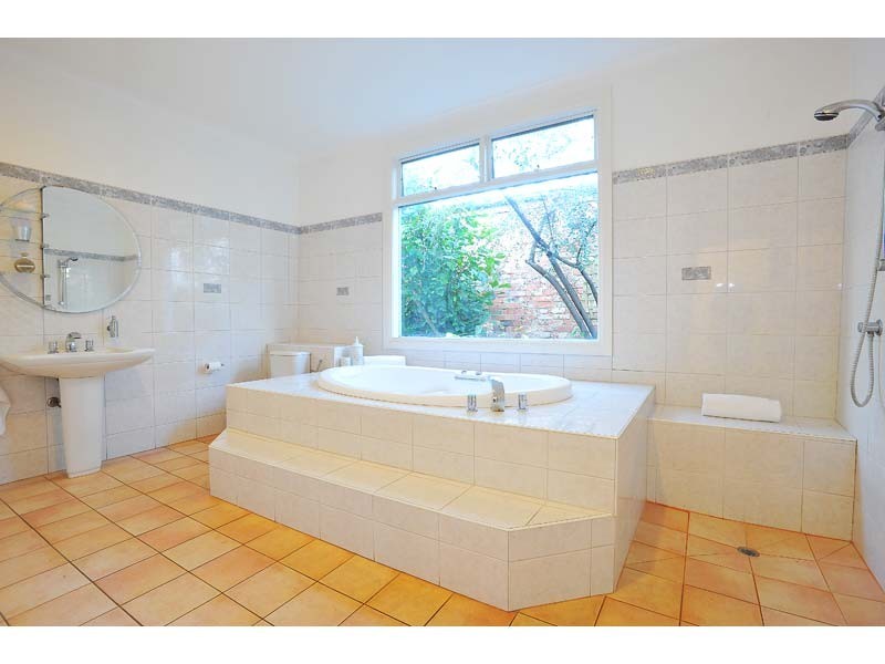 214 Melbourne Road, Williamstown VIC 3016