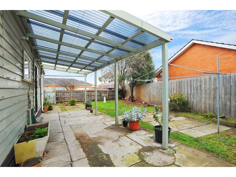 44  Roberts Street, West Footscray VIC 3012