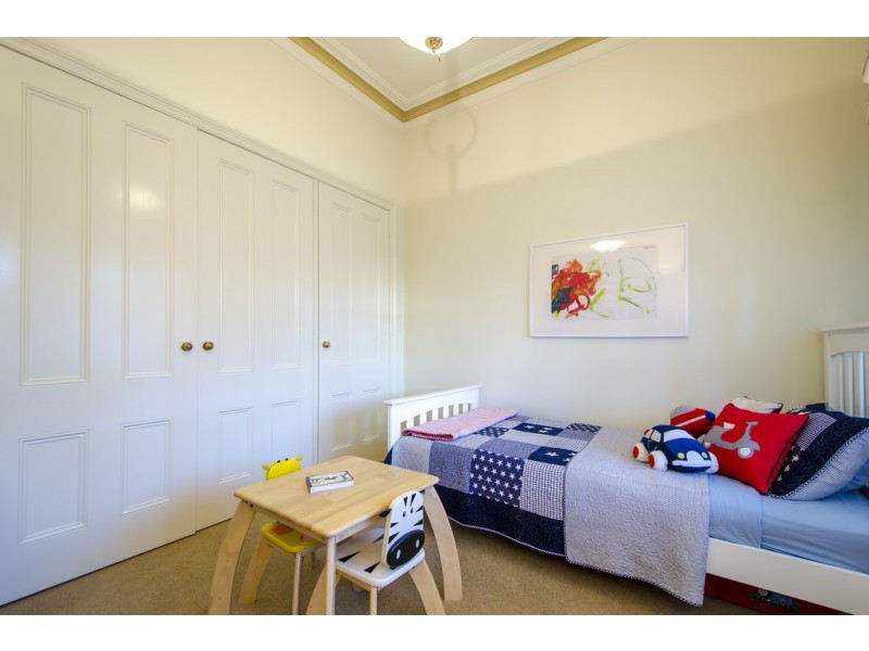 6 Dover Road, Williamstown VIC 3016