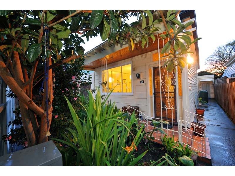 38 Williamstown Road, Kingsville VIC 3012