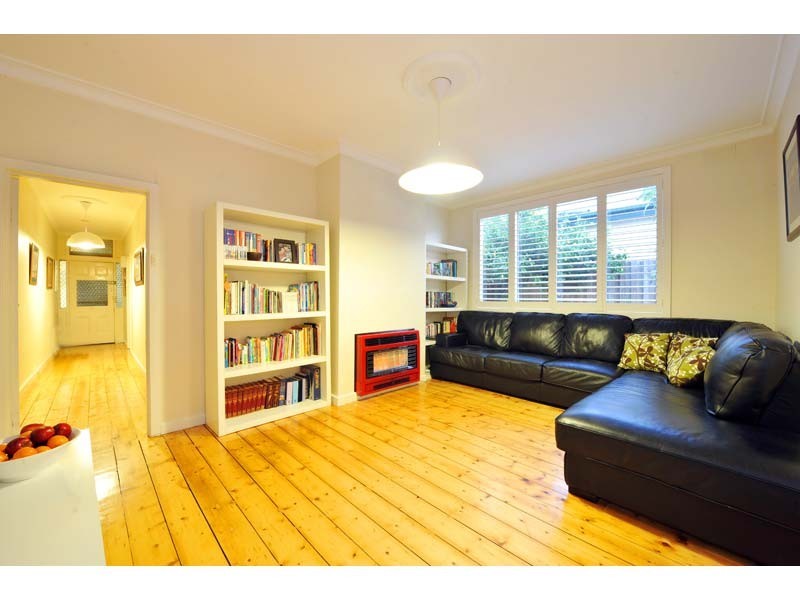 38 Williamstown Road, Kingsville VIC 3012