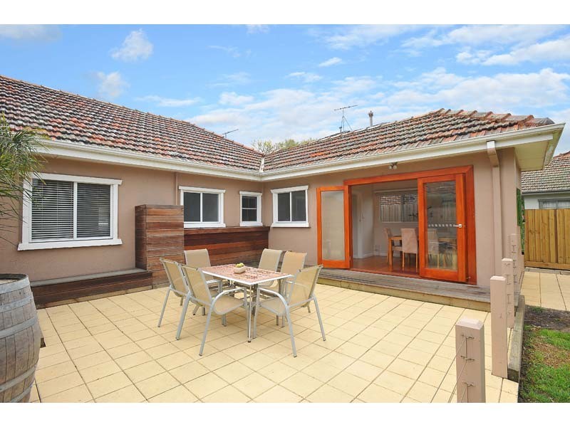 32  Challis Street, Newport VIC 3015