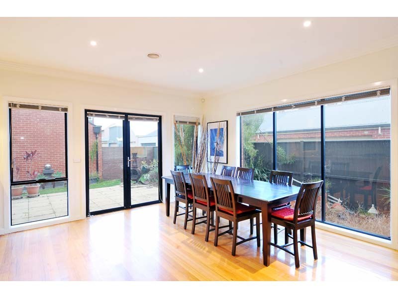 5 Neumayer Place, Newport VIC 3015