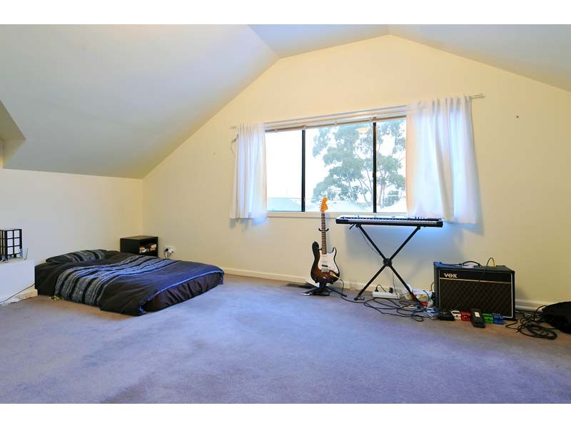 5 Neumayer Place, Newport VIC 3015