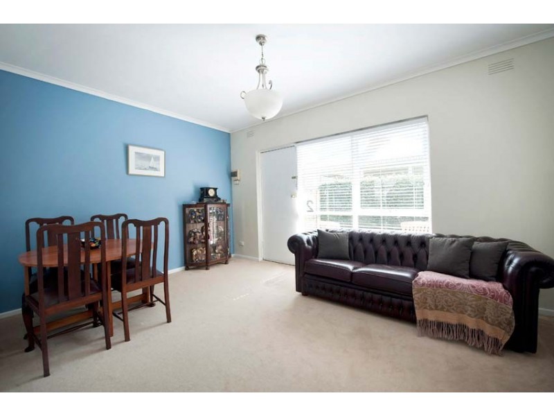 2/29 Schutt Street, Newport VIC 3015