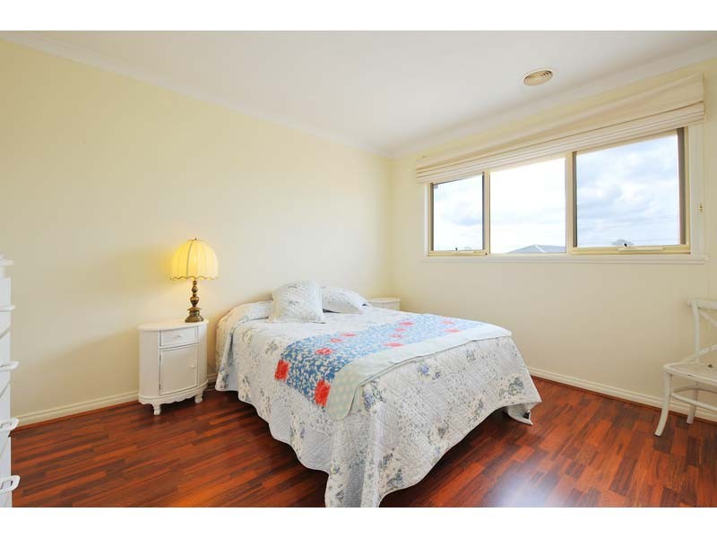 75 Nicholson Parade, Sunshine West VIC 3020