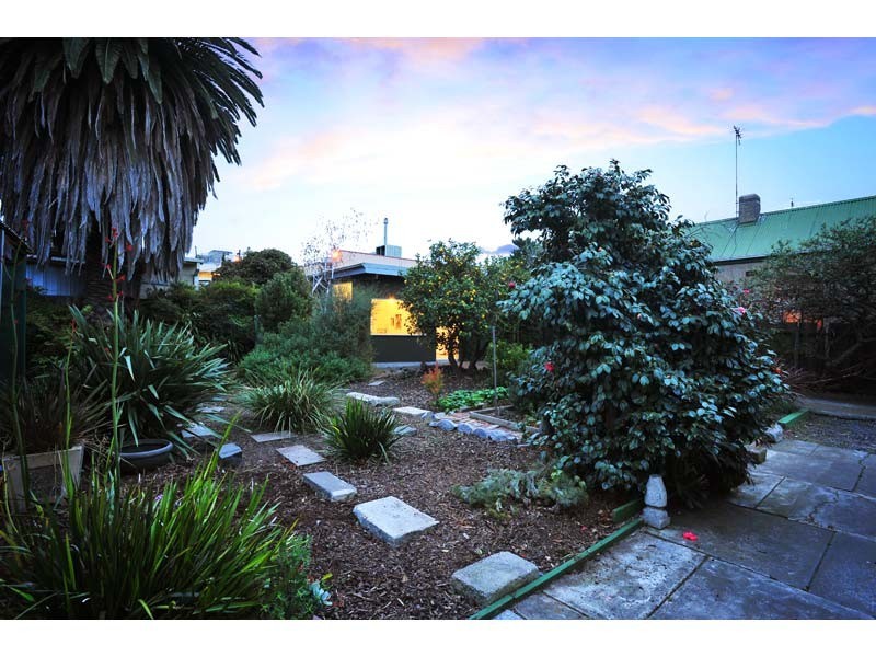 10 Raleigh Street, Footscray VIC 3011