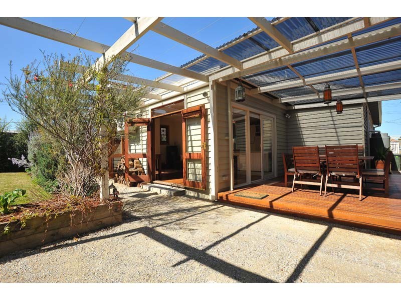 54 Mason Street, Newport VIC 3015