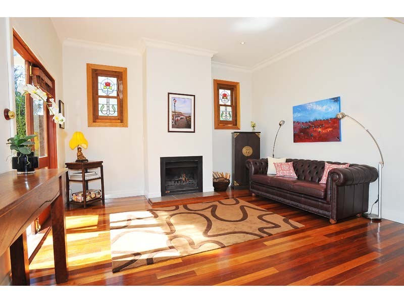 54 Mason Street, Newport VIC 3015